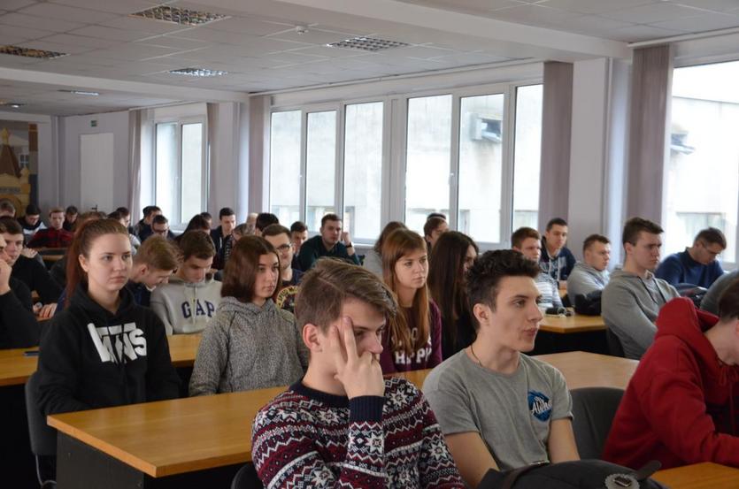 У ГДТУ імя П.В. Сухога адбылася сустрэча студэнцкай моладзі з вядомымі літаратамі Гомельшчыны «Як ты дорага мне, мая родная мова!»