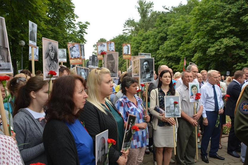75 лет освобождения Беларуси от немецко-фашистских захватчиков: студенты и сотрудники ГГТУ приняли участие в торжественном митинге