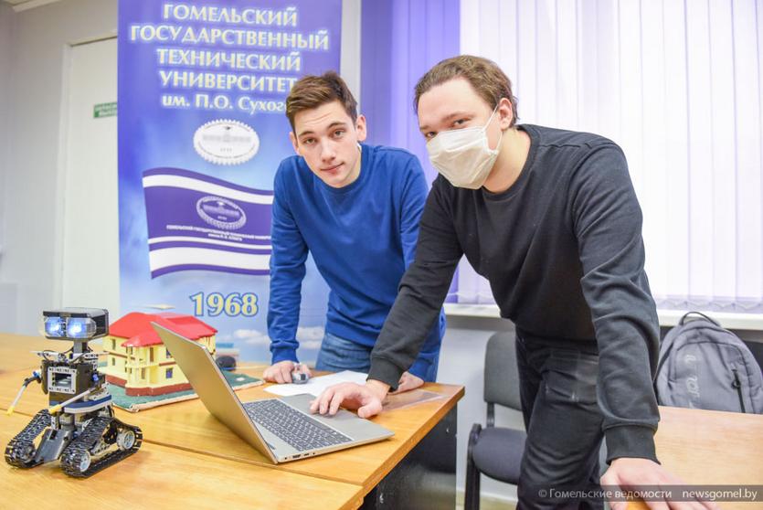 Областной этап республиканского проекта "100 идей для Беларуси" прошел в ГГТУ. Проект наших студентов вышел в финал.jpg