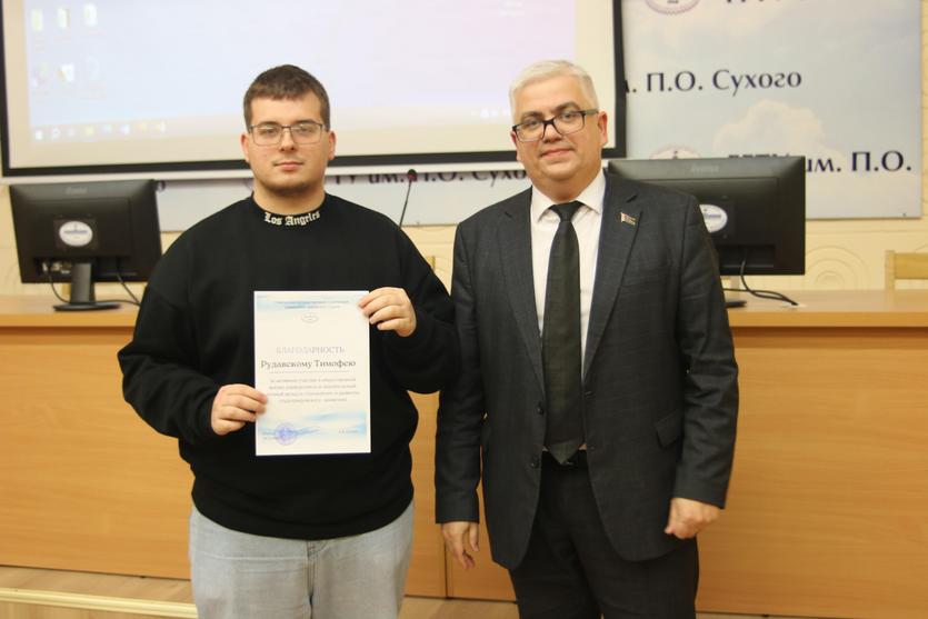 img_5893.jpg img_5893.jpg