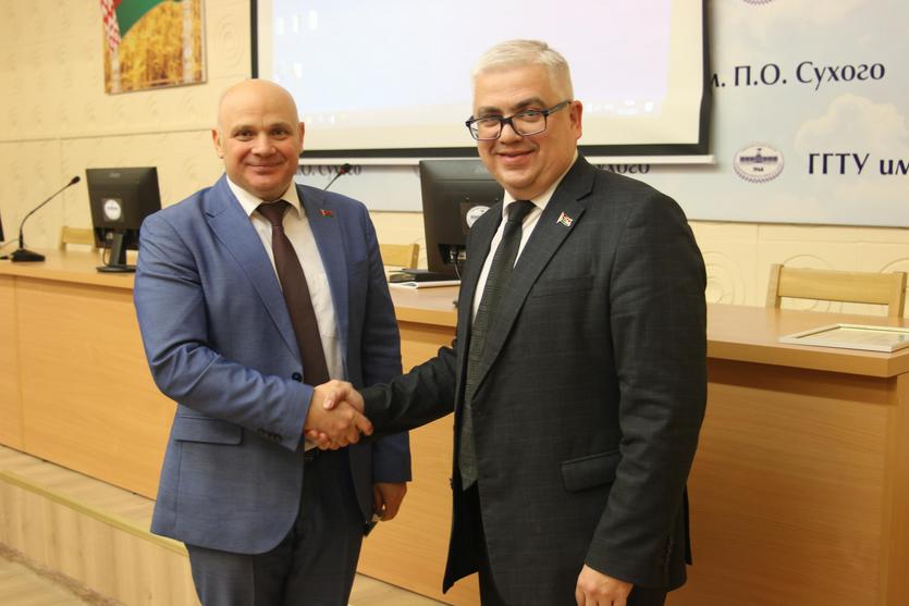 img_5853.jpg img_5853.jpg