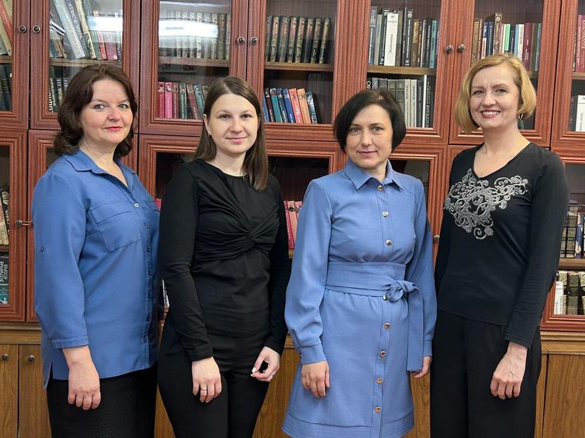 otdel_spravochno-bibliograficheskoy_i_informacionnoy_raboty.jpg
