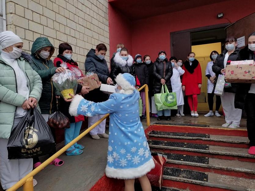 Завершена акция "Спасибо медикам". Благодарим всех, принявших участие!.jpg