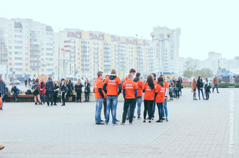 «Касается даже тех, кого не касается»