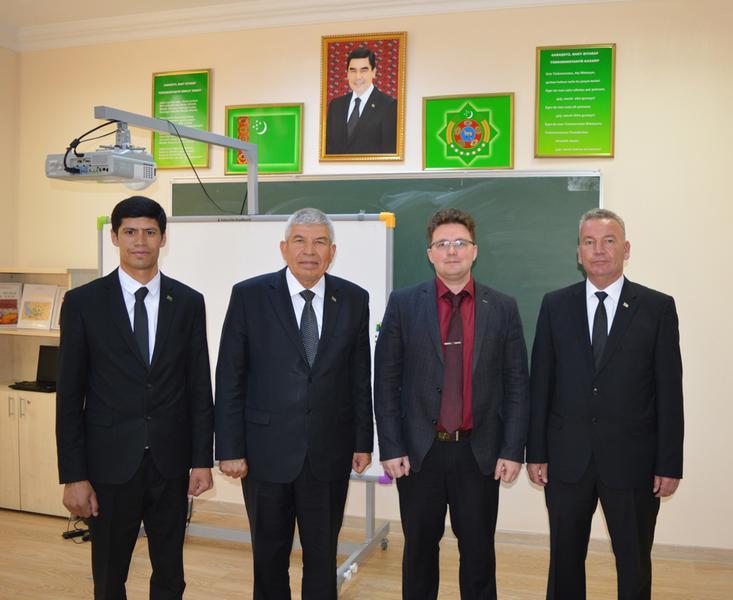 Представитель ГГТУ имени П.О.Сухого принял участие в образовательной выставке «Ярмарка Знаний» в г. Ашхабад (Туркменистан)