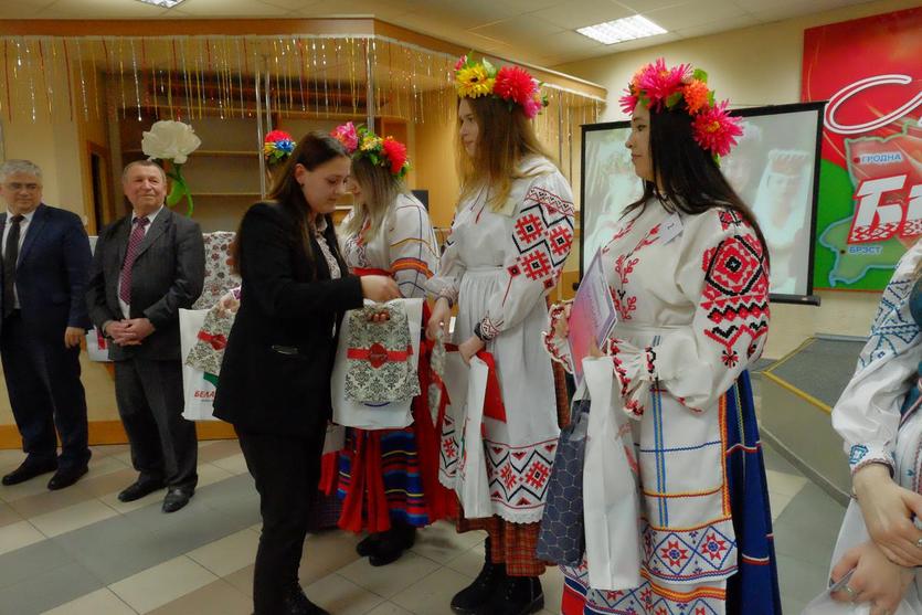 В ГГТУ имени П.О.Сухого состоялся творческий конкурс «Мисс Белорусочка – 2021» 