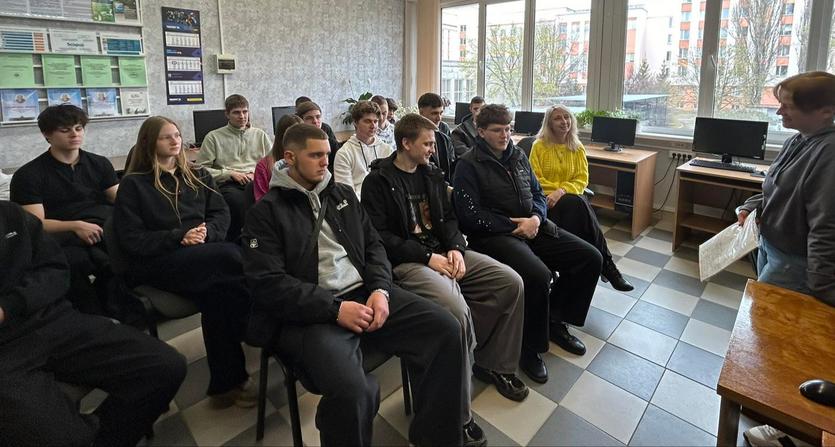 Проф. беседа «Алкоголь+ты = разбитые мечты».jpg Проф. беседа «Алкоголь+ты = разбитые мечты».jpg