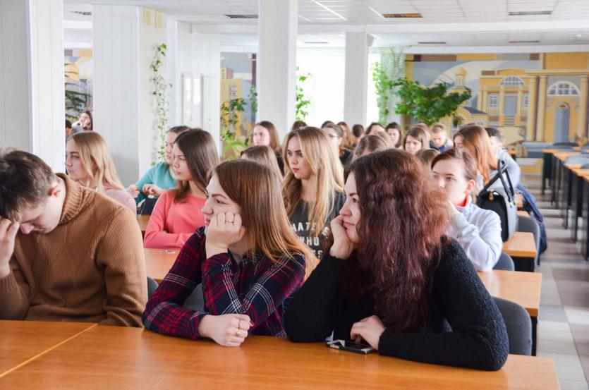 У ГДТУ імя П.В.Сухога прайшло свята “Квітней, мовая мая, беларуская!”, прысвечанае Міжнароднаму дню роднай мовы