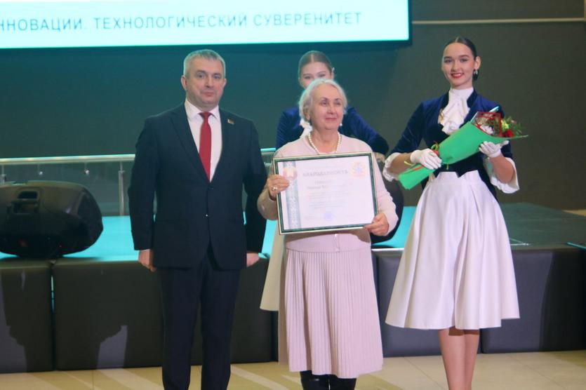 photo_5445408766691053731_y.jpg photo_5445408766691053731_y.jpg