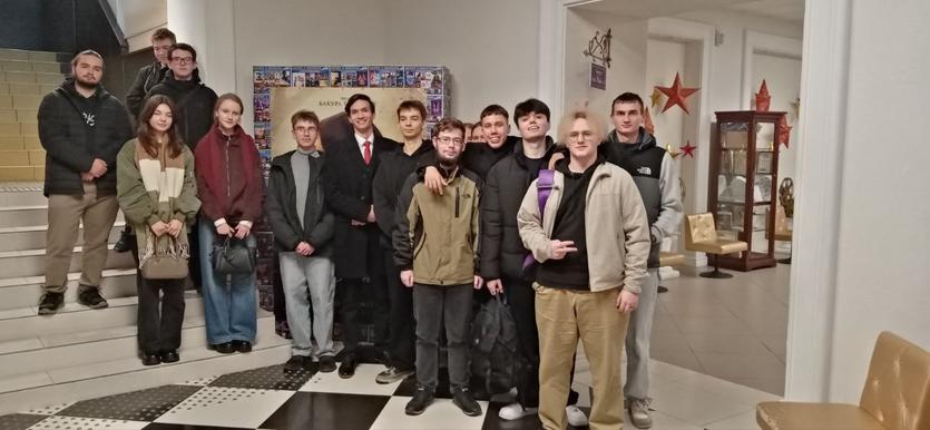 photo_5210866349322734611_y.jpg photo_5210866349322734611_y.jpg