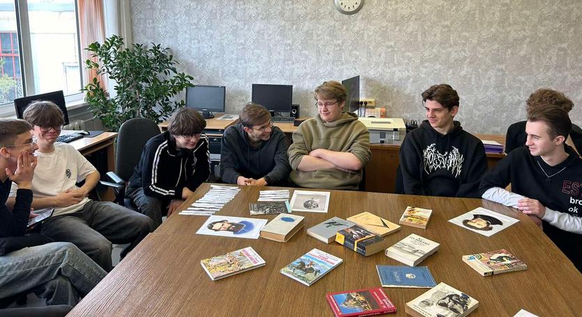 Час вопросов и ответов «Книга твоего формата».jpg