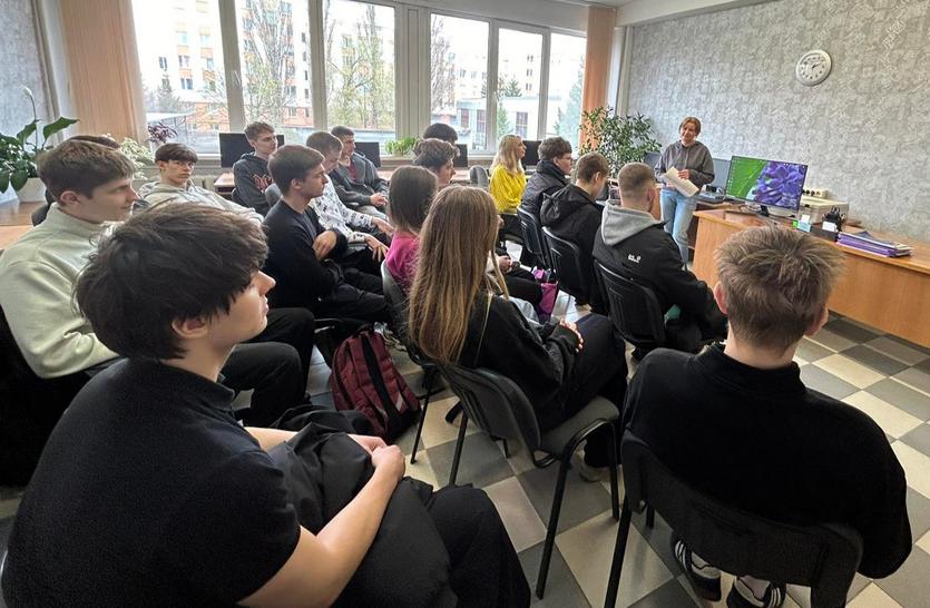 Проф. беседа «Алкоголь+ты = разбитые мечты».jpg Проф. беседа «Алкоголь+ты = разбитые мечты».jpg