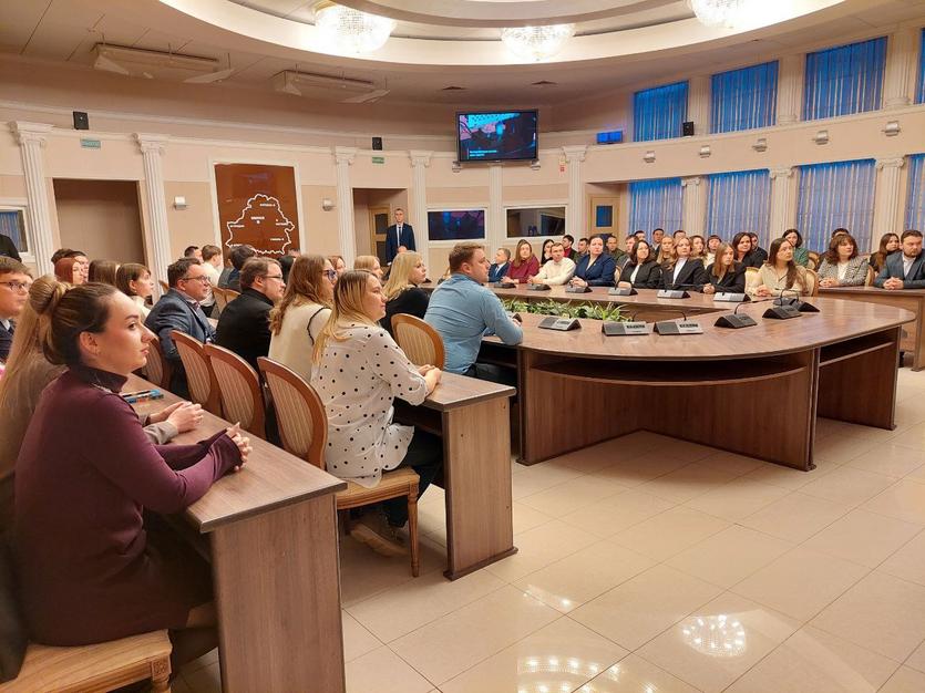 photo_5445408766691052953_y.jpg photo_5445408766691052953_y.jpg