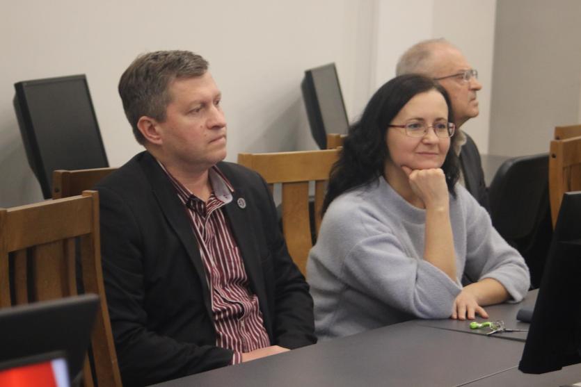 img_6371.jpg img_6371.jpg