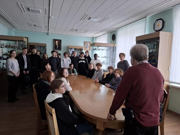 photo_5188223200130106932_y.jpg photo_5188223200130106932_y.jpg