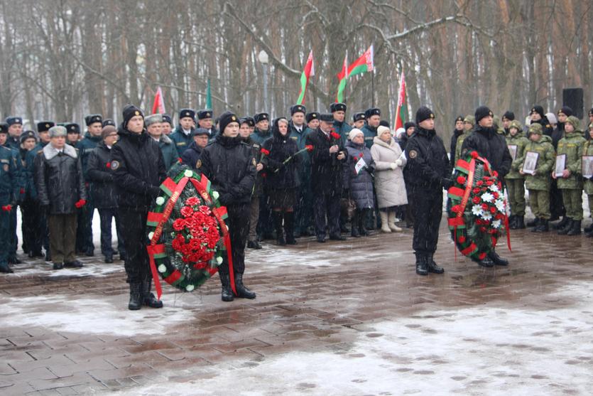 img_8352.jpg img_8352.jpg