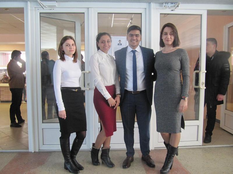 Туркменские студенты ГГТУ имени П.О.Сухого приняли участие в досрочном голосовании по выборам депутатов Меджлиса Туркменистана