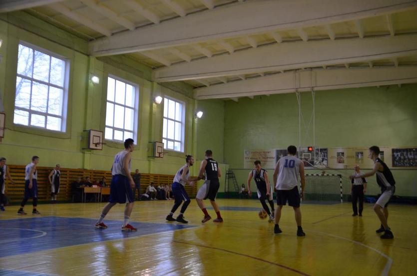 Сборная ГГТУ имени П.О.Сухого по баскетболу приняла участие в межрегиональном этапе Республиканской студенческой баскетбольной лиги – 2019