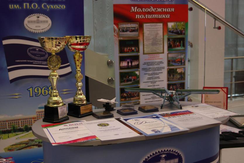 photo_5445408766691053591_y.jpg photo_5445408766691053591_y.jpg