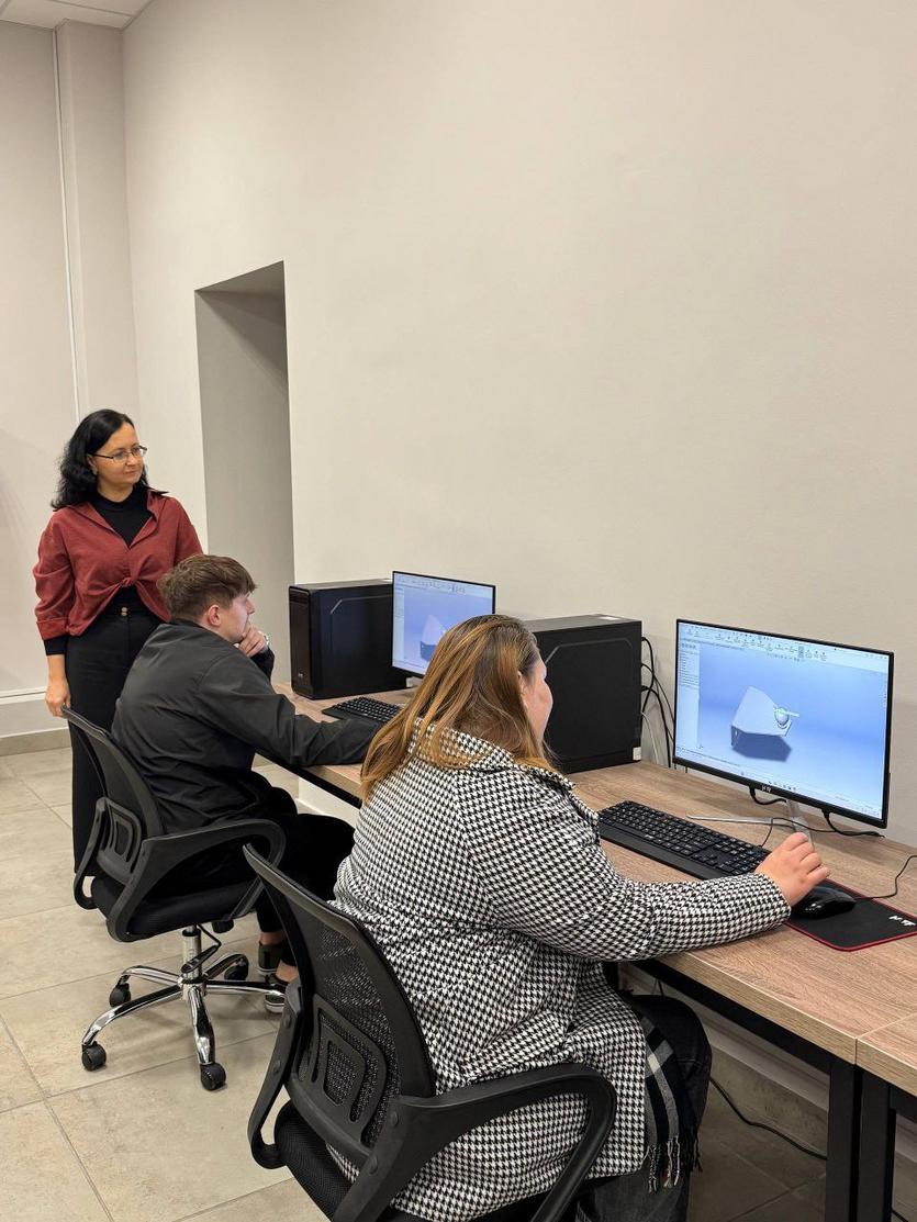 photo_5206469398028291472_y_1.jpg photo_5206469398028291472_y_1.jpg