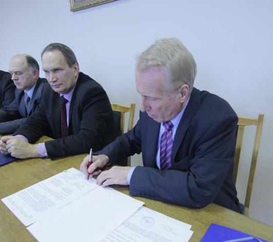 Договор о сотрудничестве подписан между ГГТУ им. П.О.Сухого и  Санкт-Петербургским государственным политехническим университетом