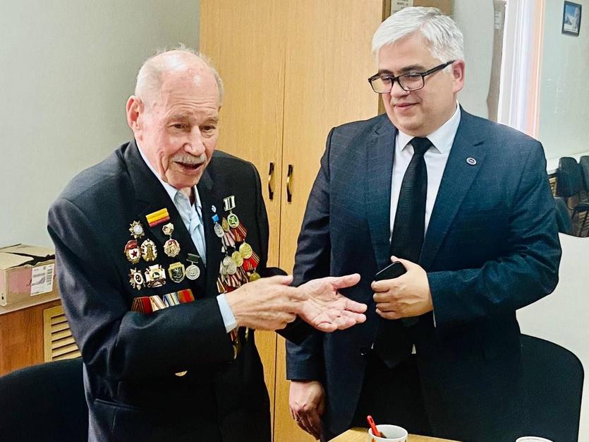 photo_2026-01-01_19-13-51.jpg photo_2026-01-01_19-13-51.jpg