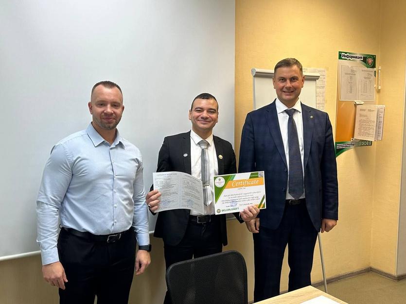 photo_5215239850095742246_y.jpg photo_5215239850095742246_y.jpg