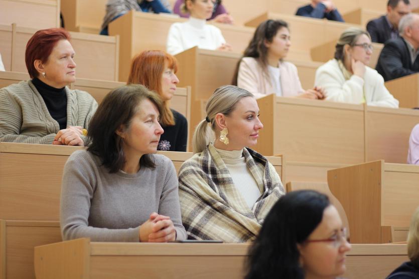 img_1099.jpg img_1099.jpg