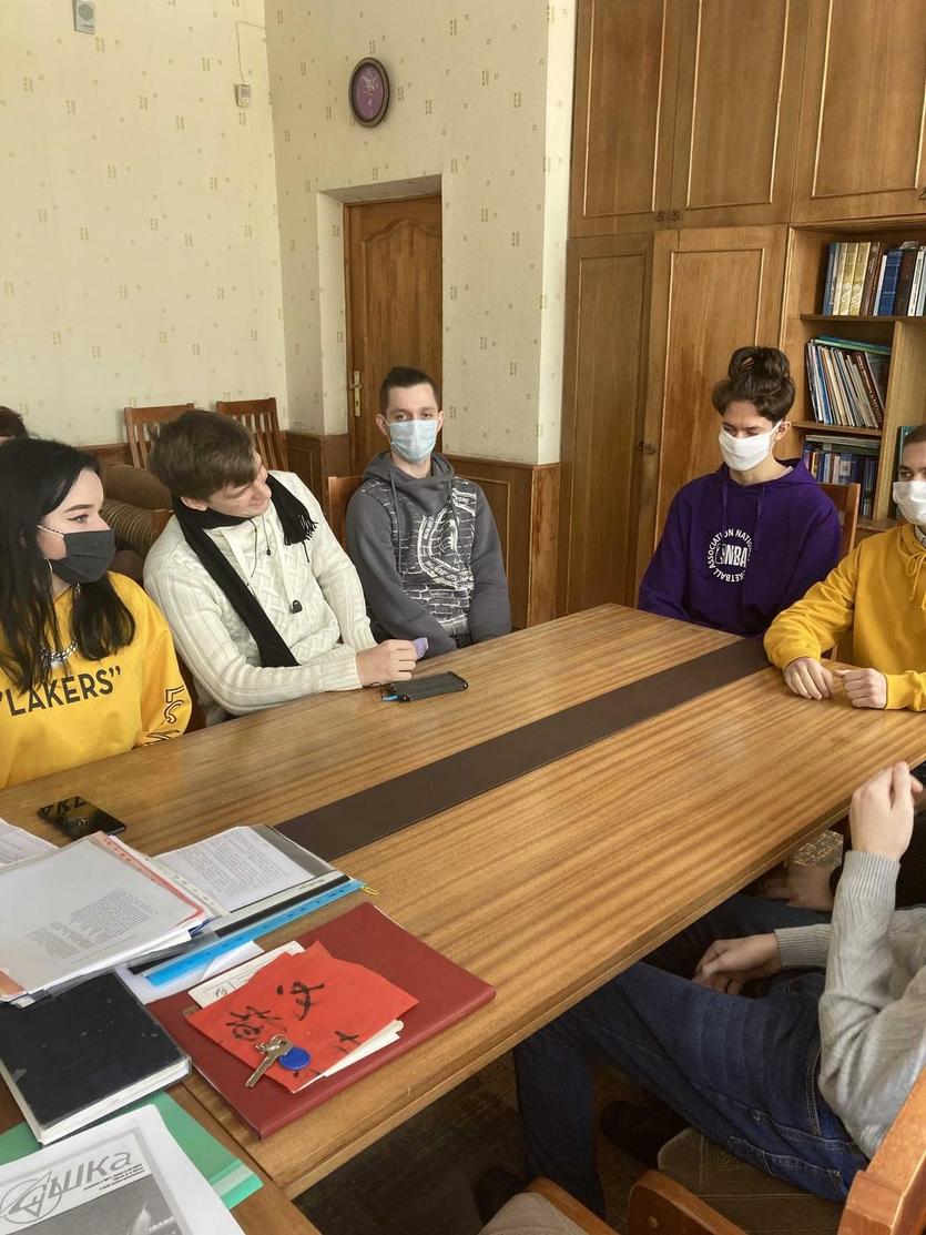   10 февраля состоялось заседание редакции университетской газеты "Сушка".jpg