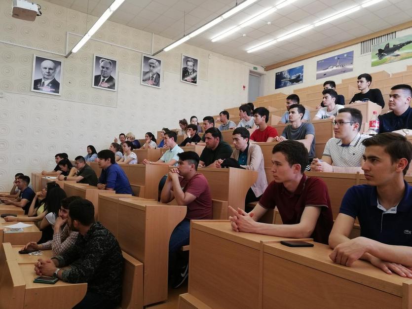 Встреча иностранных студентов с представителями государственных органов Республики Беларусь прошла в ГГТУ