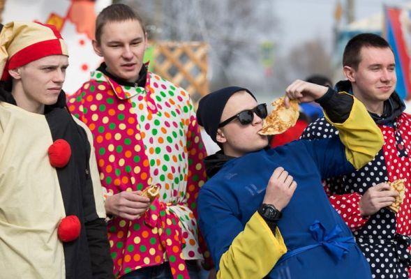 В Политехе встретили Масленицу