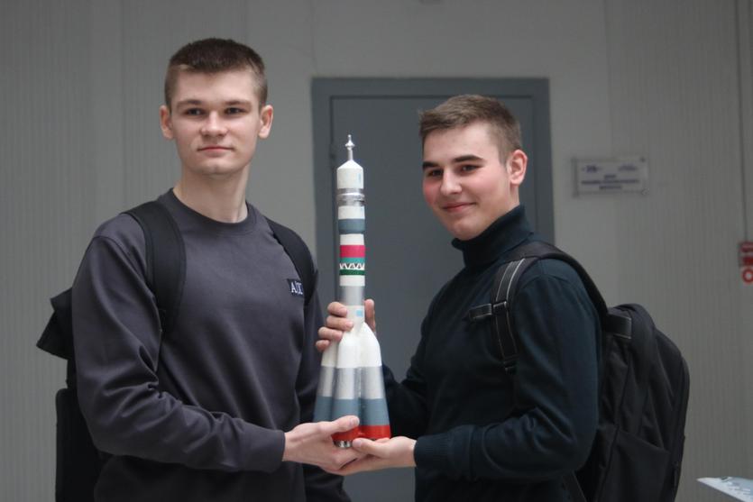 img_9853.jpg img_9853.jpg