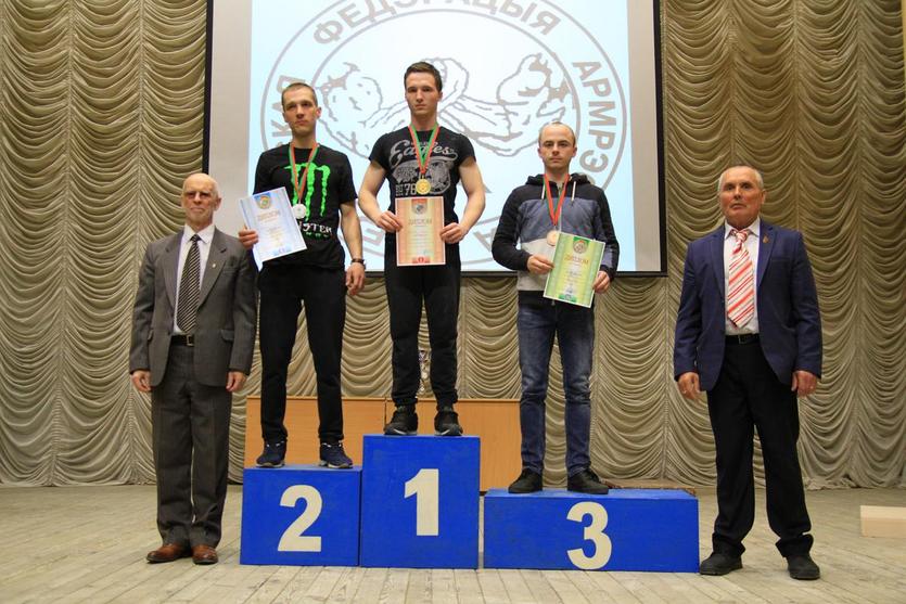 Студент ГГТУ имени П.О.Сухого стал победителем Чемпионата Республики Беларусь по армрестлингу