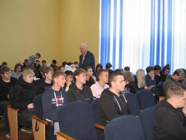 img_4427.jpg img_4427.jpg