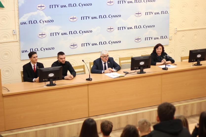 img_1556.jpg img_1556.jpg