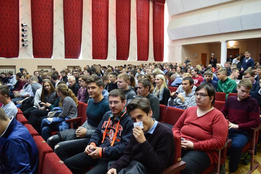 В ГГТУ имени П.О.Сухого прошло праздничное шоу «Белкарт. Тебе ближе», приуроченное 50-летию университета