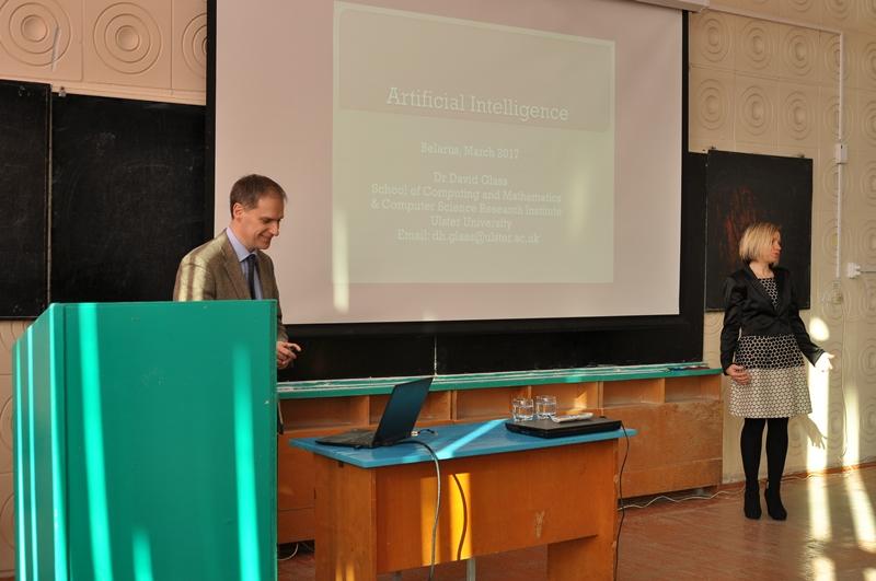Профессор Дэвид Глэсс из Северной Ирландии провел лекцию об искусственном интеллекте в ГГТУ имени П.О. Сухого 