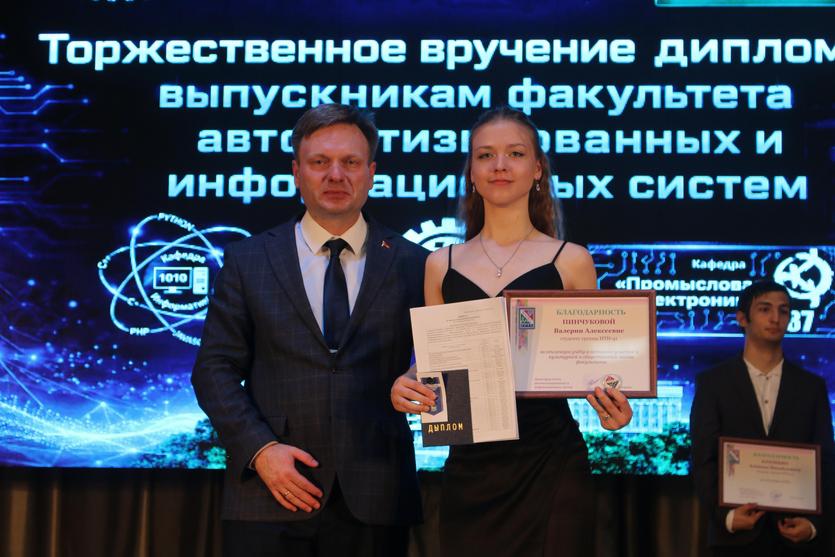 img_7976.jpg img_7976.jpg