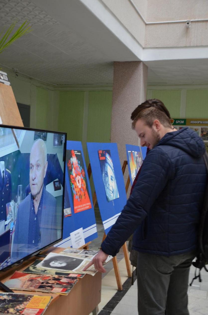 В ГГТУ имени П.О.Сухого прошла выставка, посвященная Дню космонавтики